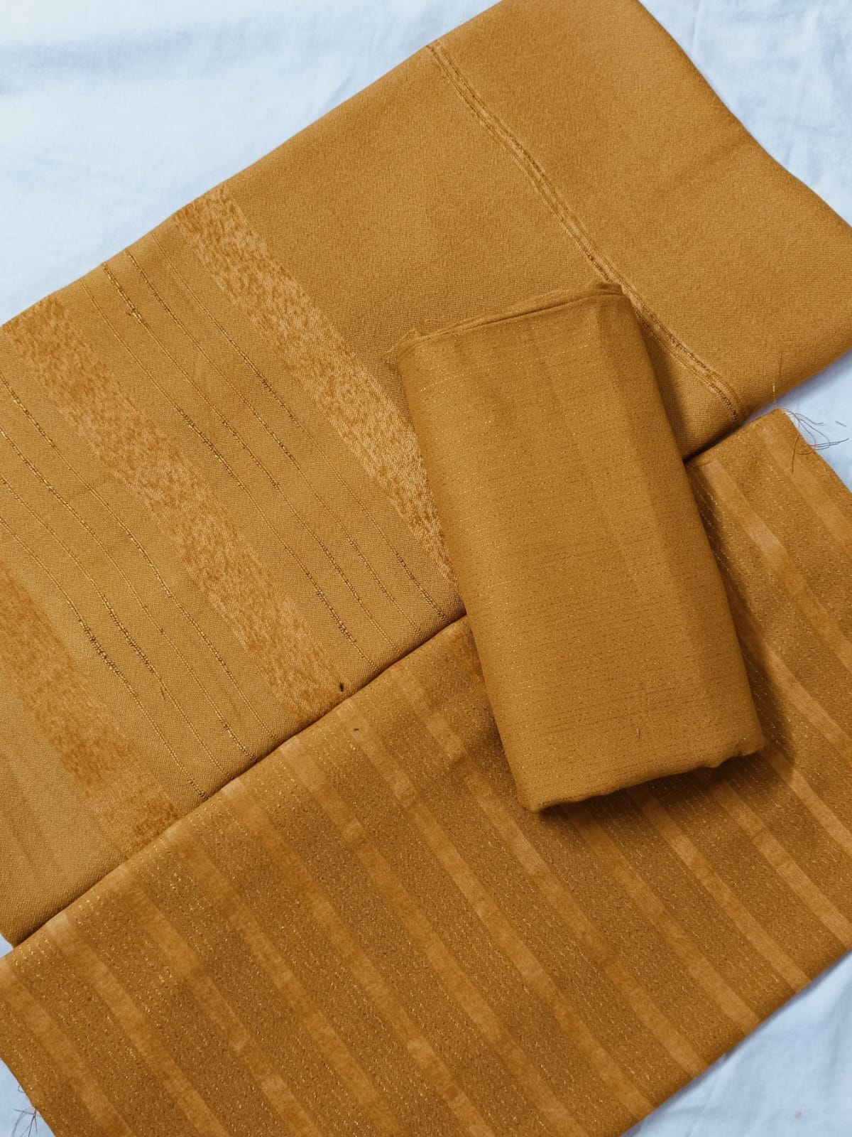 ALPINE CHAMKI ZARI VELVET MARINA 3PC MOST DEMANDING WINTER COLLECTION 2025