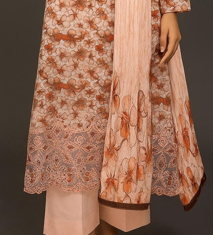 Luxurious Applique Boring Embroidery – Premium Lawn 3-Piece Summer Collection (AY05)